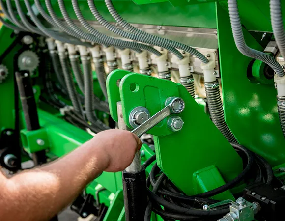 Trusted Agricultural Machinery in East St. Louis IL