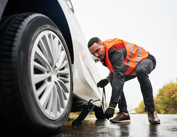 Emergency Tire Repair & Replacement in St. Peters MO